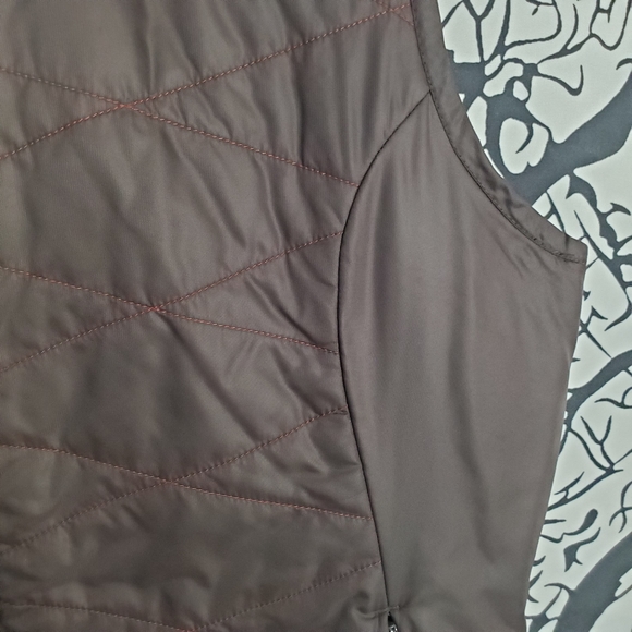 EASTERN MOUNTAIN SPORTS Puffer Vest Brown Thermal - Picture 2 of 10
